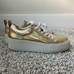 J Slides hold Amanda low top platform sneakers